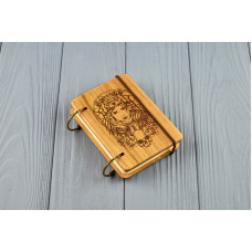 Кишеньковий блокнот з дерева формат А7 на кільцях "Амазонка"